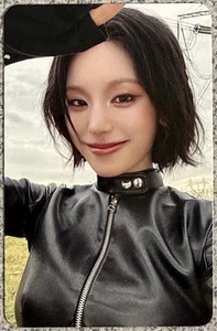 Tarjeta fotográfica oficial ITZY GIRLS WILL BE GIRLS edición especial POB YEJI 02 - Imagen 1 de 2