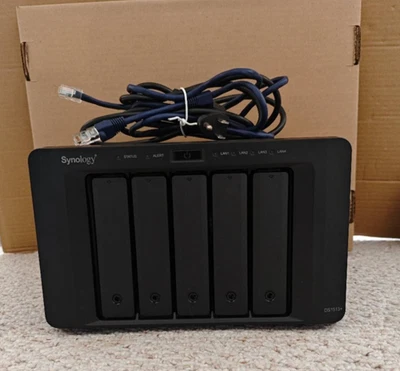 Synology DS1513+ DiskStation 5-Bay NAS Server w/ 5*4TB HDD's (20TB) WD Tested - Image 1 of 2