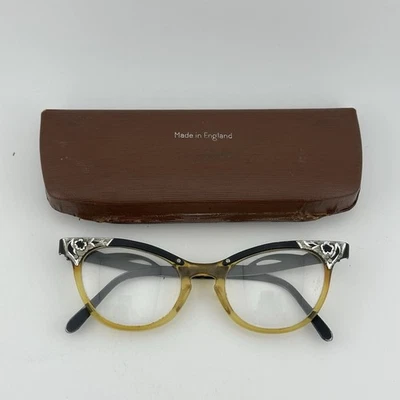 Anteojos de gato vintage años 50 marina EE. UU. 5-1/4 44-20 MARCO SOLAMENTE Foto 1 de 4