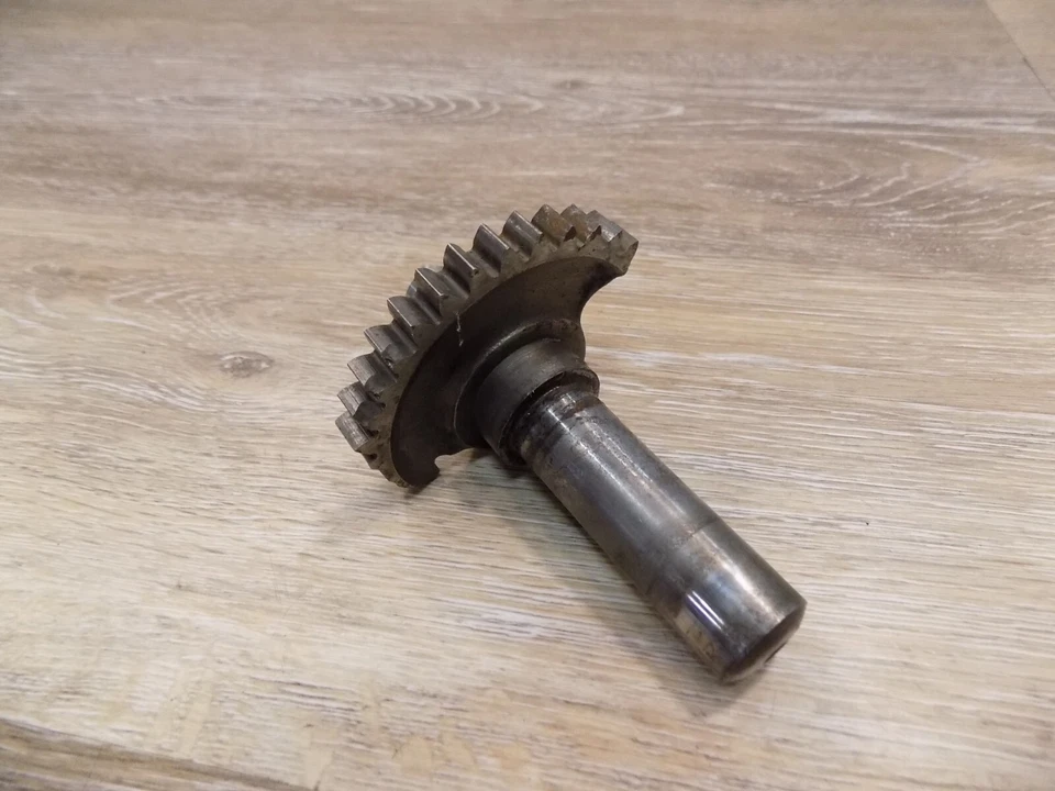 BSA DBD34 500 GOLD STAR 1960/Engranaje de eje de arranque original OEM Foto 1 de 4