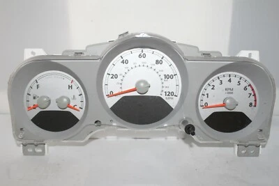 Panel de instrumentos velocímetro 06 07 08 Chrysler PT Cruiser 132.442 millas Foto 1 de 4