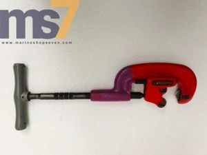 RIDGID 2A/202 HEAVY DUTY PIPE CUTTER 1/8" TO 2" CAPACITY - Picture 1 of 6