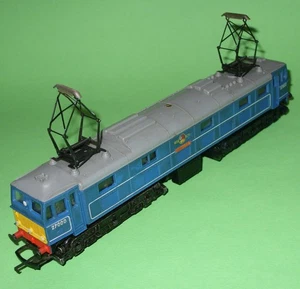 Tri-ang Hornby / R.351 BR Class EM2 Electric Locomotive 27000 Electra - Picture 1 of 14