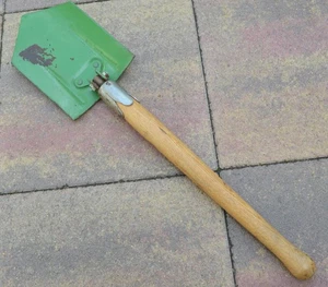 East German DDR Folding Field Shovel Original GDR - Picture 1 of 14