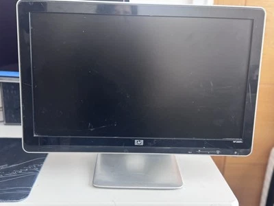 HP Pavilion 2009v 20-inch Widescreen LCD VGA Monitor with Built-In Speakers - Image 1 of 4