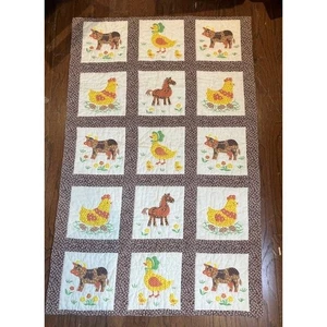 Trapunta/Appesa a Parete Vintage Animali della Fattoria Bambino Marrone Bordo Floreale Fatto a Mano 51"x33" - Foto 1 di 6