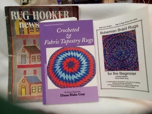 Crocheted And Fabric Tapestry Rugs, Bohemian Rugs, Rug Hooker Mag Lot of 3 Books - Foto 1 di 9