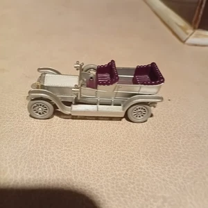 Collectible Lledo Days Gone 32 - Rolls-Royce Silver Ghost Toy Car-Pre-Owned Good - Picture 1 of 1
