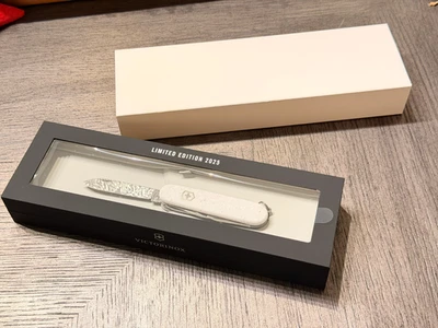 Victorinox Damast 2025 #4631/7000 Swiss Army Knife – Brand New Sealed LE - Image 1 of 4