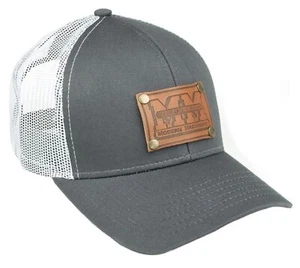 Emblema de cuero sintético gris Minneapolis Moline con malla blanca - Imagen 1 de 1