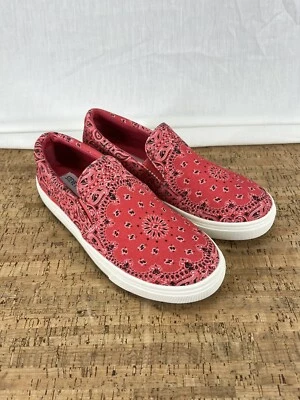 Women's Steve Madden Coulter Red Paisley Bandana Print Canvas Sneakers Sz 6.5 - Image 1 of 4
