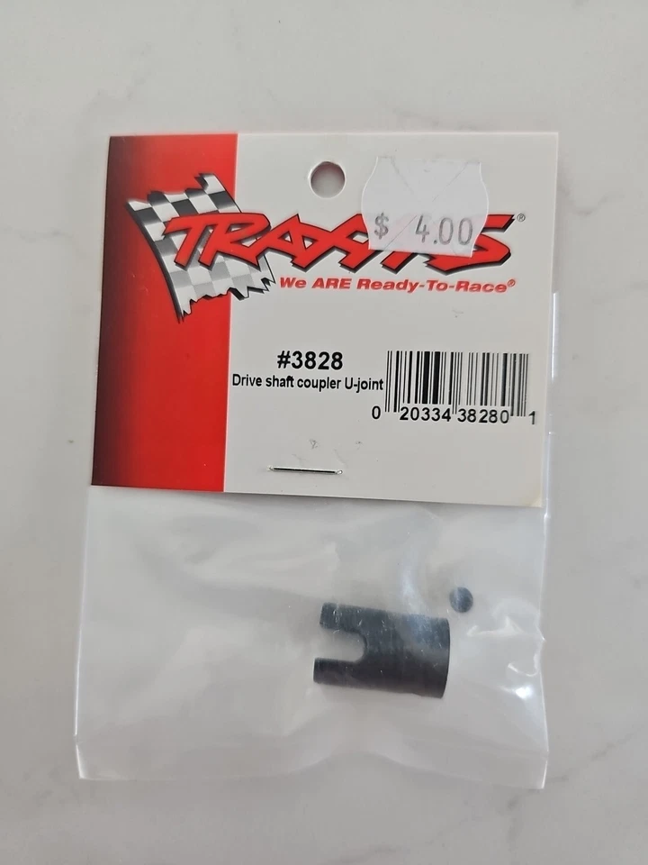Traxxas 3828 BLAST Driveshaft coupler U-joint NEW IN PACKAGE TRA3828  - Image 1 of 1