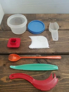 VintageTupperware Hostess Gifts Gadgets Lot of 8 Scoop, cup, Sli-Saw- All & more - Picture 1 of 10