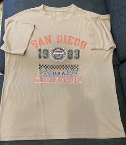 San Diego California t shirt size XS brown beige - Picture 1 of 3