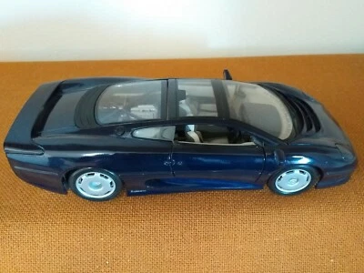 Maisto Jaguar Xj220 1/18 Usato - Immagine 1 di 4