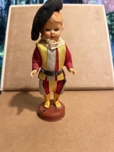 Bambola souvenir vintage doll. Guardia svizzera Città del Vaticano Bambino - Foto 1 di 1