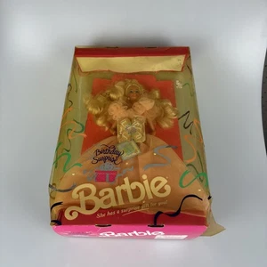 Vintage 1991 Birthday Surprise Barbie Puppe Mattel blond #3679 - Neu Box beschädigt - Bild 1 von 7