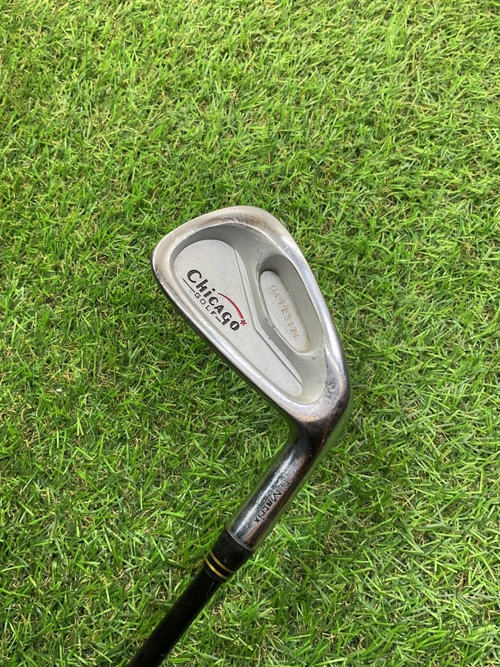 Chicago Golf 5 Iron - Image 1 of 4