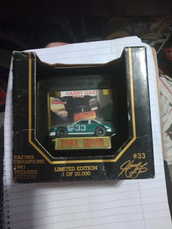 Premier Edition Racing Champions 1993 - #33 Harry Gant - Skoal 1:64th Foto 1 de 4