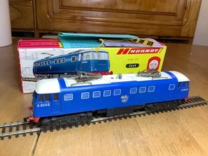 Locomotora eléctrica Hornby Dublo 2 carriles 2245 BR E3002 Bo-Bo reparada/reformada - Imagen 1 de 9