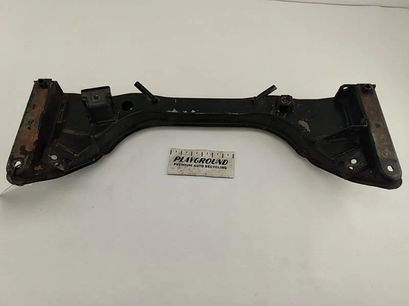 Cuadro K travesaño delantero BMW 533i E28 compatible con 82 83 84 85 86 87 88 Foto 1 de 4