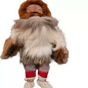 Muñeca esquimal vintage con piel hecha en Alaska cara tallada - Imagen 1 de 10