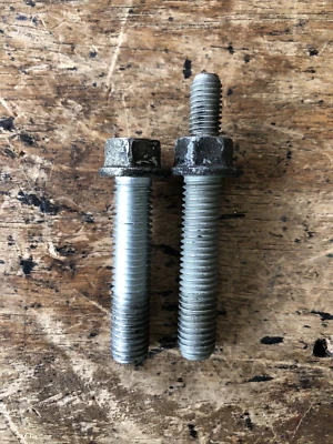 2008 Mercury Milan 2.3L Alternator Bolts - Image 1 of 3