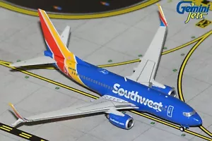 Southwest Boeing 737-700 N943WN GeminiJets GJSWA2293 Scale 1:400 - Picture 1 of 1