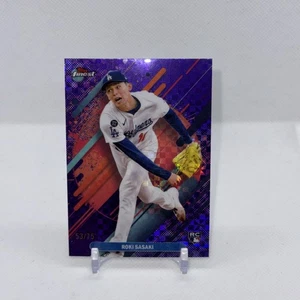 Topps Finest 2025 - Roki Sasaki (RC) tablero de ajedrez púrpura/75 Dodgers - Imagen 1 de 2