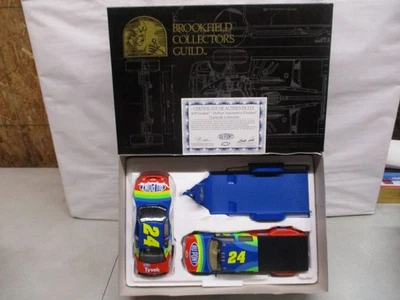 1999 Action Jeff Gordon Dupont Automotive Finishes Crew Cab & Open Trailer 1/24 - Imagem 1 de 3