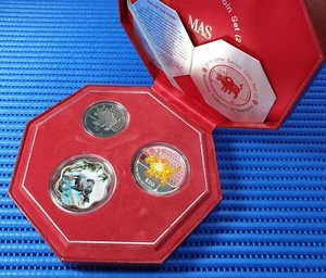 2009 Singapore Lunar Ox Series Coin Set (2) $10 Silver Piedfort Proof Coin - Picture 1 of 4