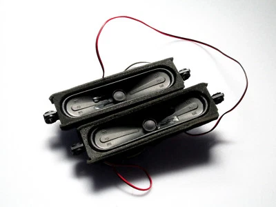 Hitachi LE42H508 LE55A6R9 LE49S508 Complete Speaker Set YDT415-G1-10W-8? - Image 1 of 3