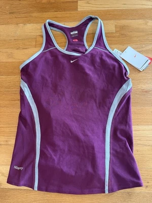 Camiseta sin mangas Nike Dri-Fit púrpura mediana para mujer correr espalda deportiva activa Foto 1 de 4