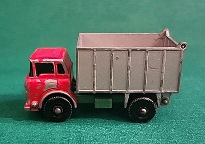 Vintage Matchbox GMC Tipper Truck No.26 Red Lesney 1960's Made in England - Image 1 of 4