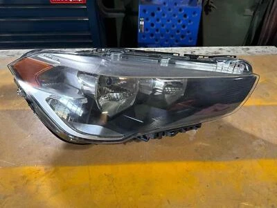 16-22 BMW X1 Passenger RH Headlight Assembly Halogen Some Light Stone Marks OEM Foto 1 de 4