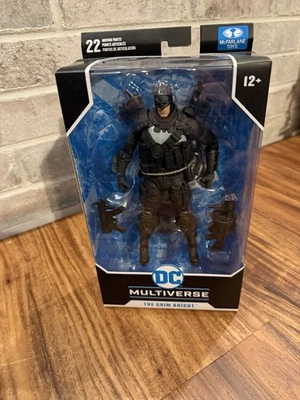 Figura de acción DC Multiverse The Grim Knight McFarlane Batman 7 pulgadas Foto 1 de 3
