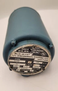 SUPERIOR ELECTRIC SLO-SYN SUNCHRONOUS/ STEPPING MOTOR SS700, 120V (with Keyway) - Picture 1 of 4