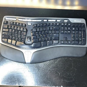 Microsoft Natural Ergonomic Keyboard 4000 v1.0 KU-0462 Wired USB Tested No Riser - Picture 1 of 8