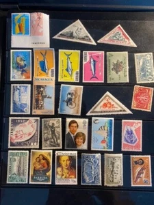 25 mint stamps mixed, nice ones, $3.00 only, discount shipping! - Picture 1 of 1