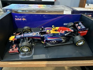 Minichamps 1/18 Mark Webber 2013 Red Bull RB9 season car - Picture 1 of 5