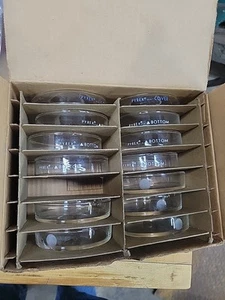 Pyrex 100 x 20mm Petri Culture Dish 11 Bottom S/ 2 Cover S 3160-102 BO Mixed Box - Picture 1 of 5