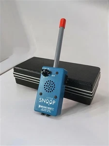 Micro Tech Little Snoop, RF Signal Detector Bug Finder, Carrying Case, Vintage - Picture 1 of 8