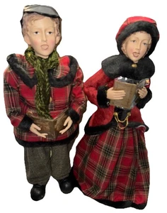 26" Children 2pc Dickens Carolers by Valerie in Red Green Plaid H201012 Read - Picture 1 of 21