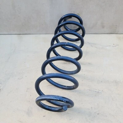 Muelle helicoidal de suspensión trasera derecha o derecha 06-16 Volkswagen Eos Jetta Golf 1K0511115DF Foto 1 de 4