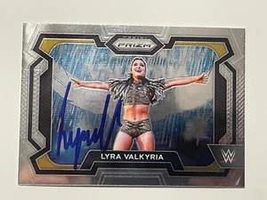 WWE LYRA VALKYRIA Signed Card Raw Smackdown - Picture 1 of 1