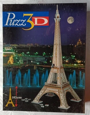 Hasbro - PUZZ3D - Puzzle 3D Torre Eiffel - Vintage 1995 - 703 Pezzi - cm 102 - Immagine 1 di 4