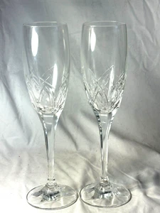 2 BICCHIERI FLAUTI CHAMPAGNE ARCO VETRO TAGLIO TOC4 TOWLE ALTI - SPEDIZIONE GRATUITA - Foto 1 di 3