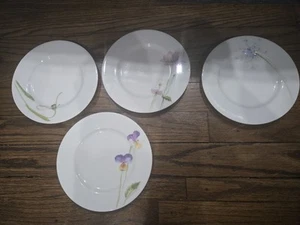 Pre-owned Set Of 4 Crate & Barrel FLOWERS 6 7/8" D Pie Dessert Plate  - Picture 1 of 6