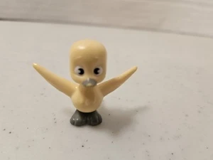 Paw Patrol Fuzzy El Pato Figura Patito Amarillo - Imagen 1 de 2
