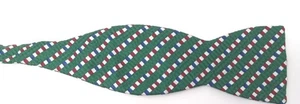 Christmas Bow Self Tie Silk Red Green Stripe Square Whimsical Beau Vermont USA - Picture 1 of 4